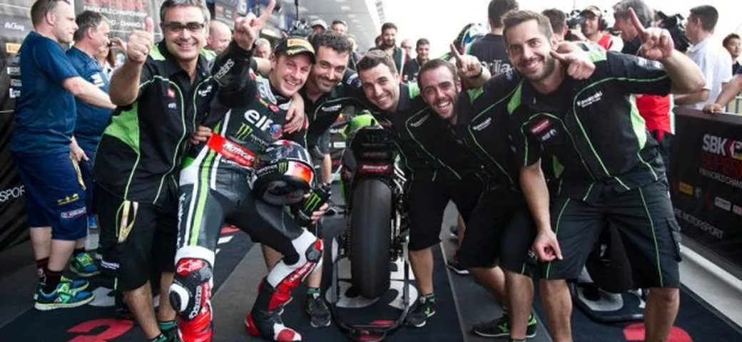 SBK Thailandia 2015: Rea domina anche Gara-2, Haslam e Lowes sul podio [Foto]