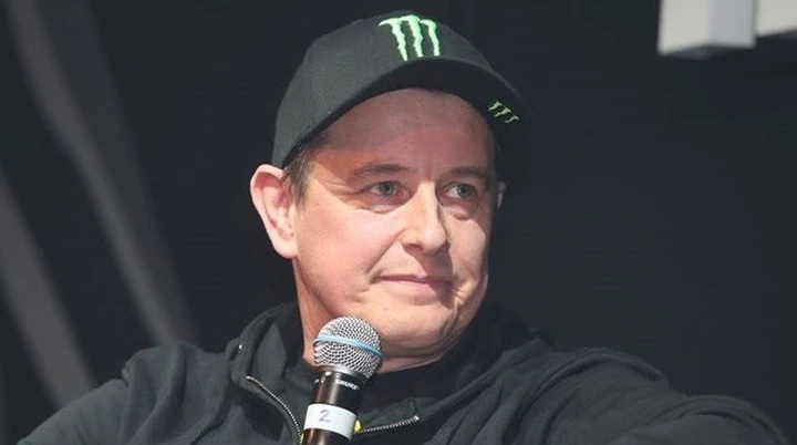 McGuinness a piedi: 