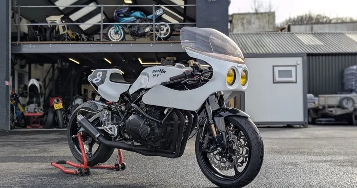Martin Ghost 8: il restauro della Kawasaki Z1000J
