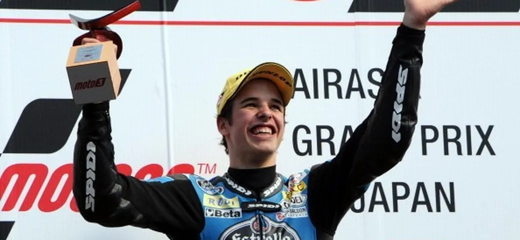 Moto3 Giappone 2013: vince Marquez, cade Salom e Vinales recupera, il titolo si gioca a Valencia