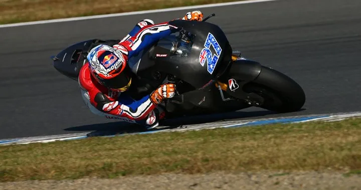 MotoGP, Casey Stoner completa il test HRC a Motegi: "Mi ci è voluto un po' per riabituarmi" [Foto e Video]