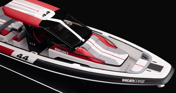 Ducati va sull’acqua: 1.500 CV e solo 26 esemplari