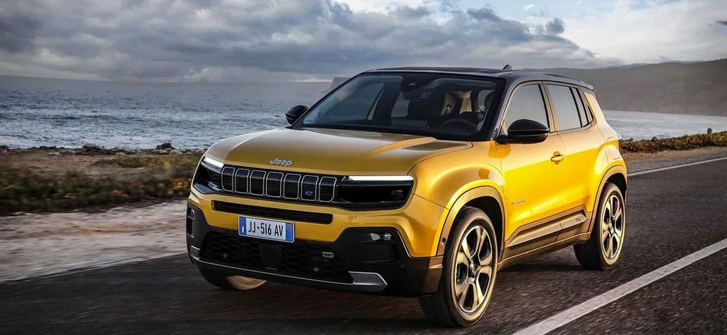 Jeep Avenger: aperti gli ordini della versione a benzina