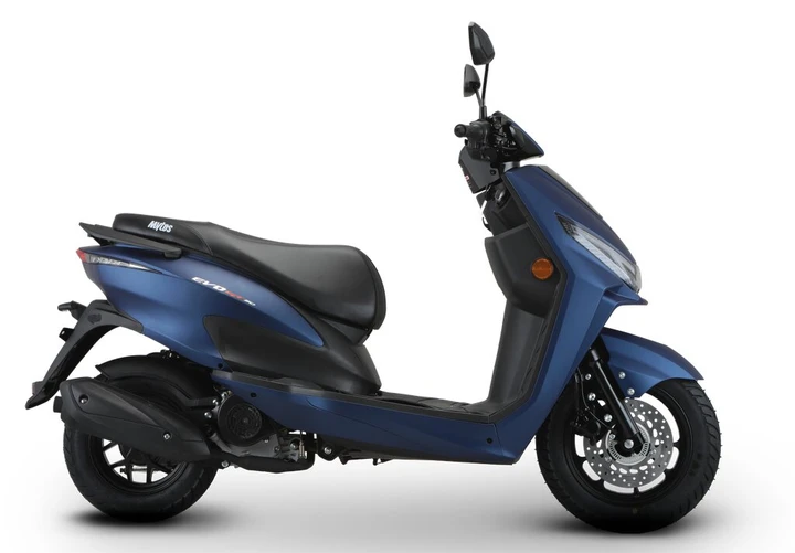 Arriva MYTOS EVO 125: il nuovo scooter low cost punta sulla praticità