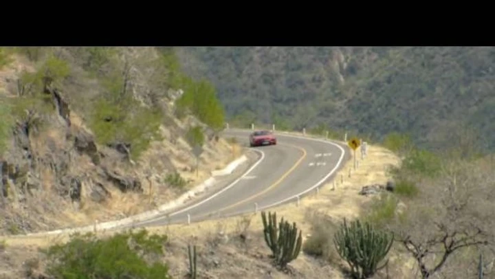 Mercedes SLS: sulle strade de 