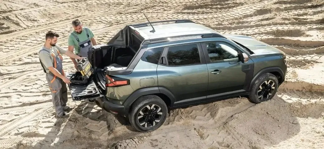 Dacia Duster diventa ancora più pratica: adesso è anche un pickup