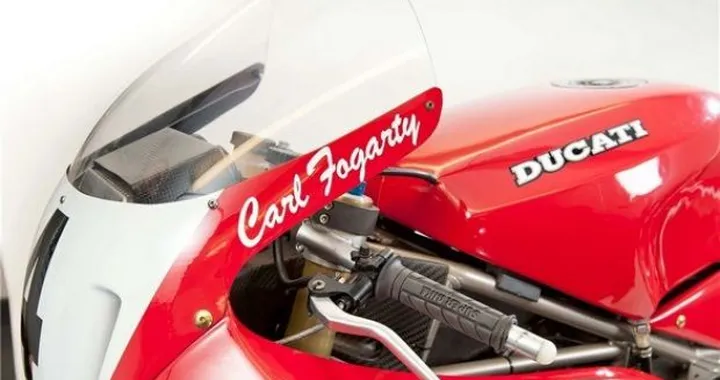 All'asta due Ducati di Fogarty