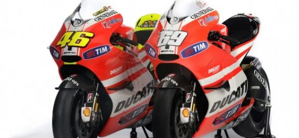 Ducati Desmosedici GP11: foto ufficiali e scheda tecnica