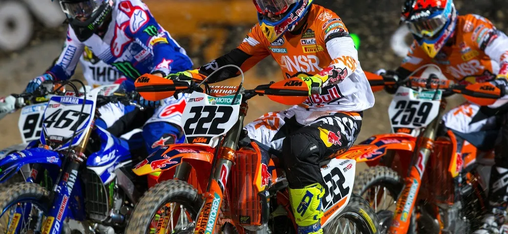 Motocross 2017, dominio di Tony Cairoli in Qatar
