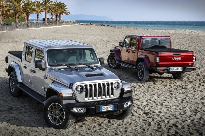 Jeep Gladiator: prezzi e versioni per l'Italia