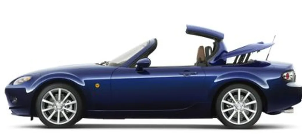 Mazda MX-5 - arriva la Roadster-Coupè