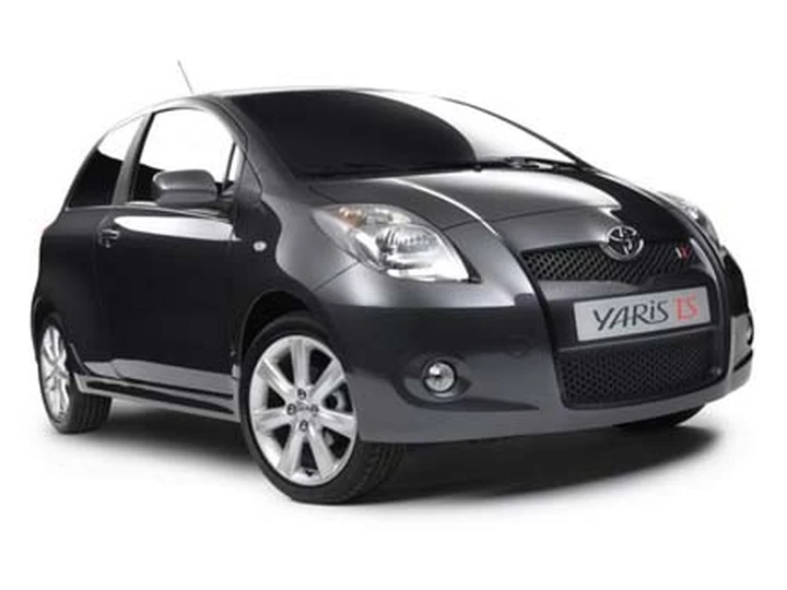 Toyota Yaris TS: presentazione al Salone di Parigi