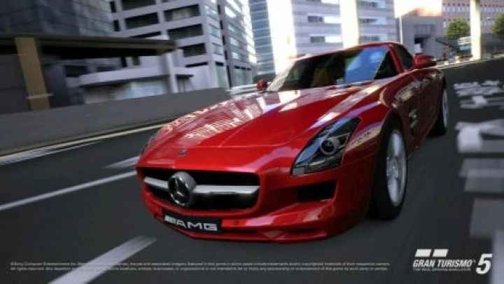 Mercedes: un concorso per guidare la SLS AMG