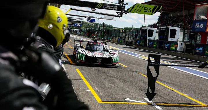 Peugeot celebra 100 anni a Le Mans, la 9X8 punta a scrivere la storia