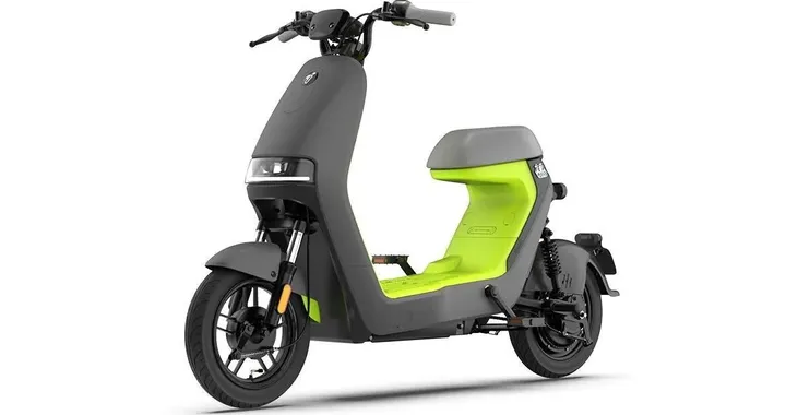 Ninebot A30C: il Piaggio Ciao dei giorni nostri a meno di 300 euro
