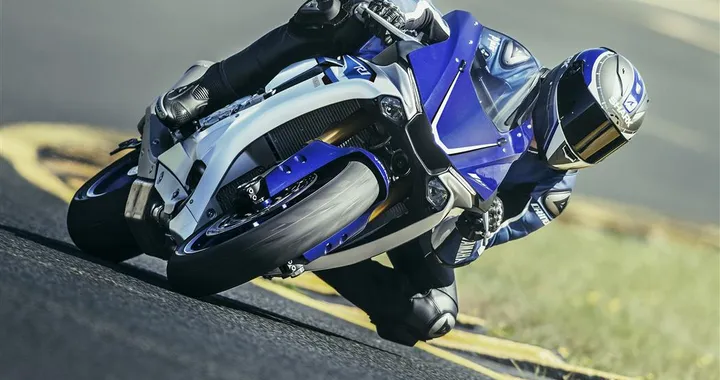Yamaha YZF-R1 al Metzeler Days on Track