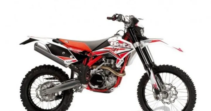 Beta 2011: mega gallery e dettagli dei nuovi modelli presentati all'Eicma