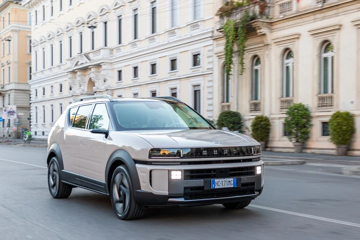 Hyundai NEXO, la terza generazione con autonomia di 826 km a idrogeno