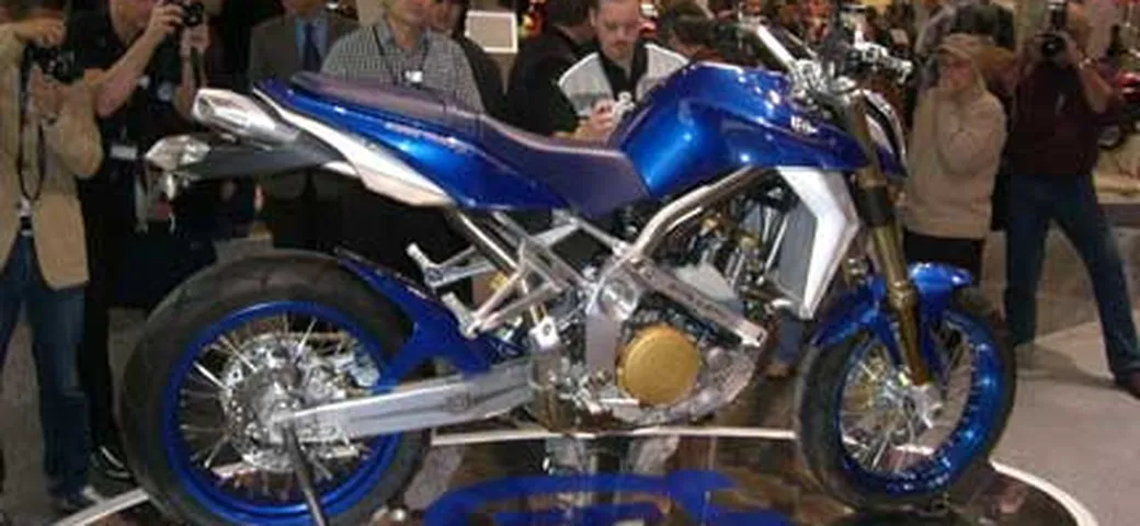 Eicma 2006: Husqvarna STR