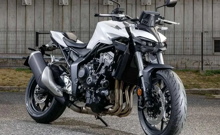 CB1000F: la naked neo-retrò di Honda sarà una bomba di stile e potenza