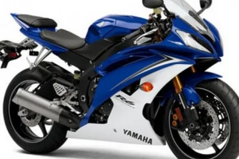 Yamaha R6 2010 nuovi colori per gli USA e un motore piu pronto ai medi regimi
