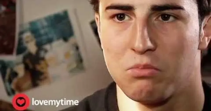 Video_Simone_Zecchina_1B.mov