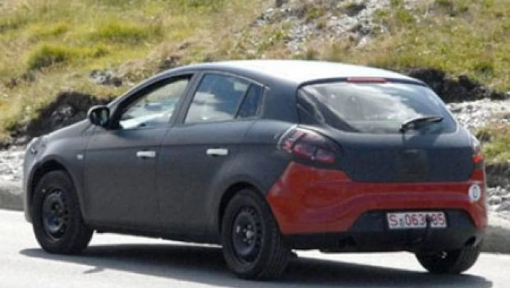 Fiat Bravo: la prima foto spia del restyling