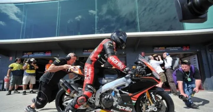 WSBK Phillip Island, la parola ai piloti. Guintoli: "Fantastico iniziare così"