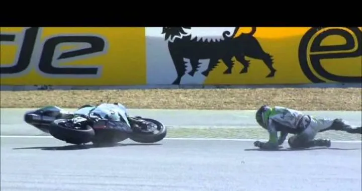 Superbike Crash Compilation 2012 /video