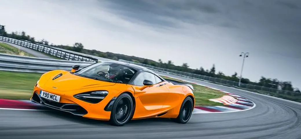 McLaren 720S è World Performance Car 2019