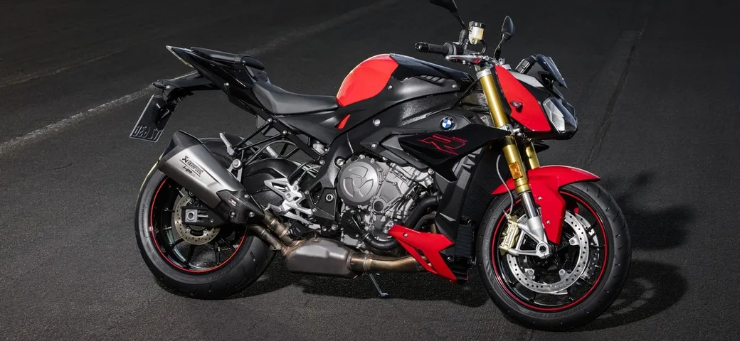 BMW S 1000 R MY 2017: dati e prezzo