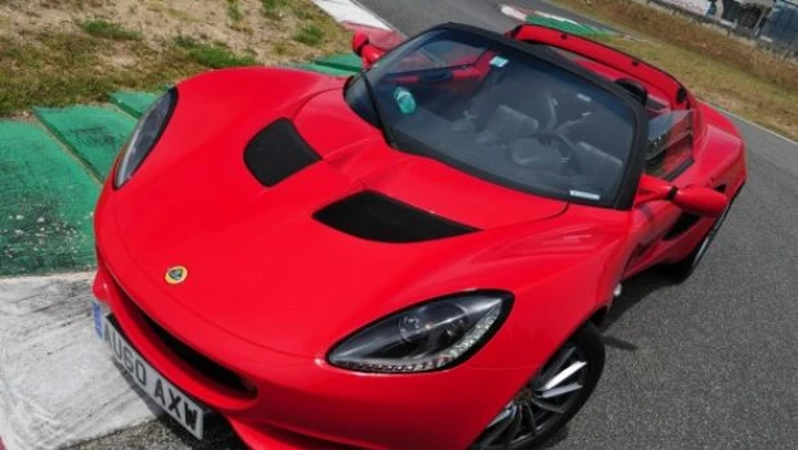Lotus Elise 2011: il test di Autoblog