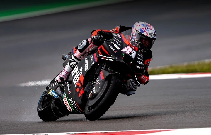 ingrandisci immagine