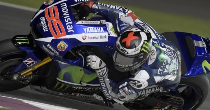 MotoGP Qatar, Lorenzo tradito dal casco: "Potevo vincere"