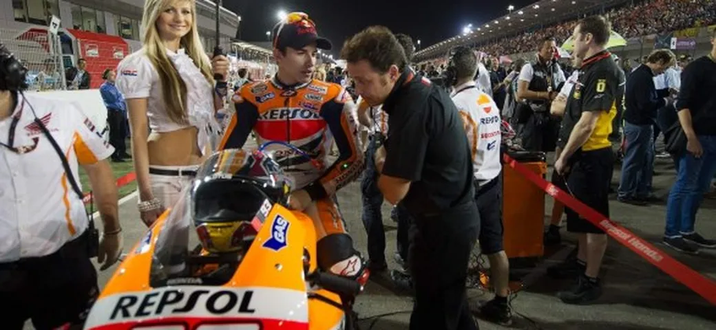 MotoGP, Marc Marquez raggiante per il podio in Qatar: 