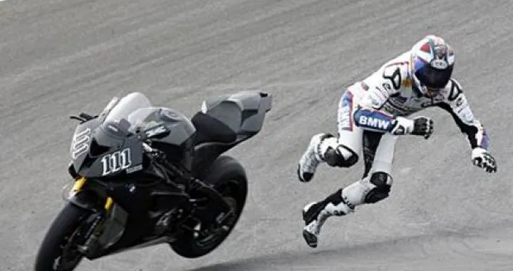 Foto del giorno: cavallo imbizzarrito?