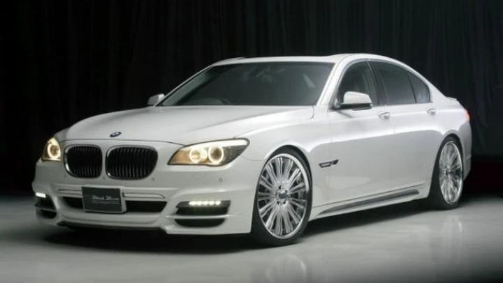 Wald International Bmw Serie 7 Sports Line Black Bison Edition