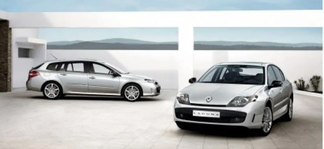 Renault: la Laguna restyling al Salone di Parigi. Allo studio anche lo stop di produzione per la Koleos?