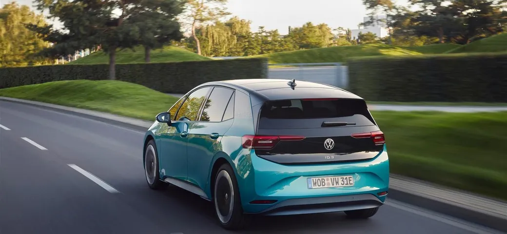 Nel 2033 Volkswagen venderà solo auto elettriche
