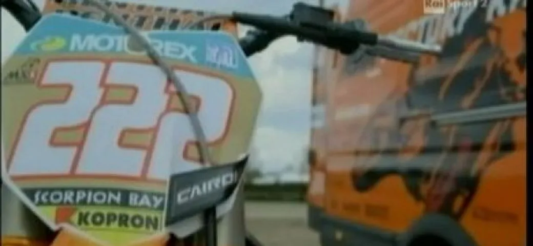 Tony Cairoli: Velocità, fango e gloria /video