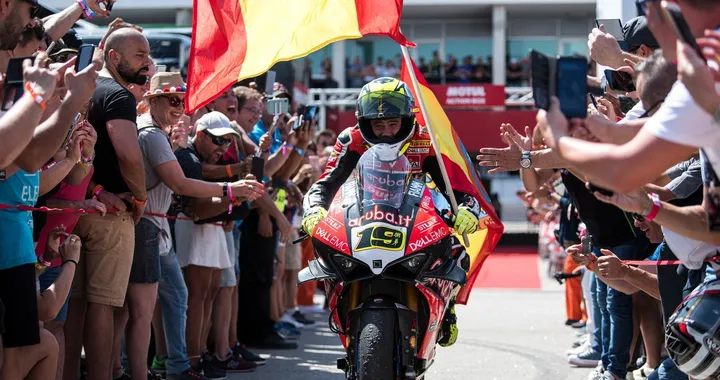 SBK, Bautista-Ducati, quel mondiale “buttato”. Di chi la colpa?