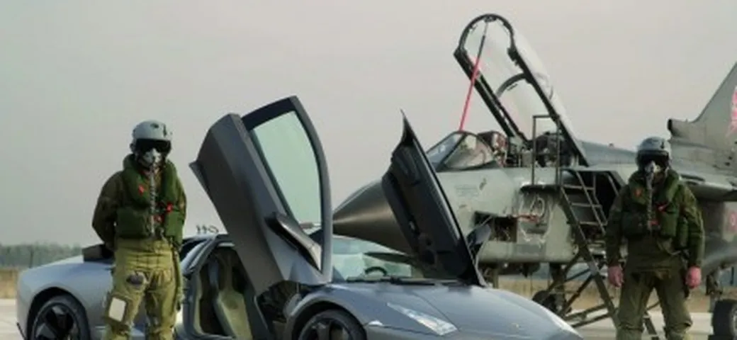 Lamborghini Reventon sfida il Tornado