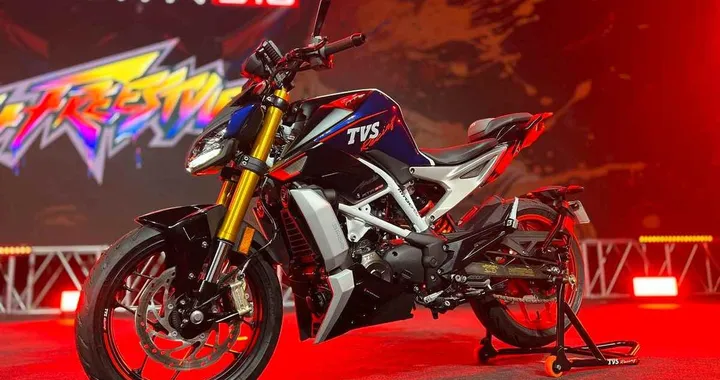 TVS Apache RTR 310: svelata la nuova naked sportiva da 34 CV [FOTO]