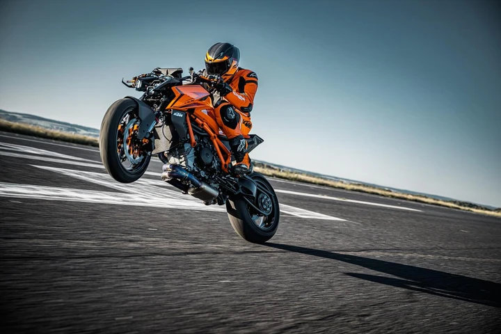 KTM 1390 Super Duke R ed R Evo 2024