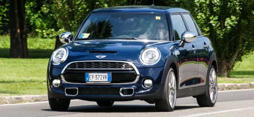 Mini Cooper SD 5 Porte: prova su strada