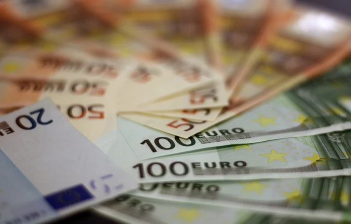 Incentivi auto elettriche e ibride 2022: quanto viene stanziato