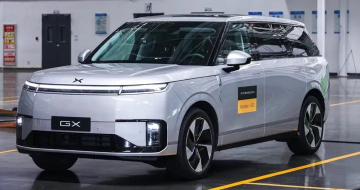 XPeng vara il primo Robotaxi di serie in Cina: addio ai LiDAR