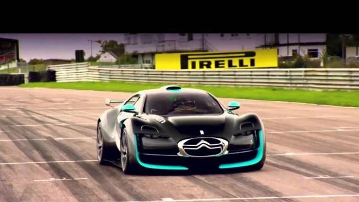Citroën Survolt: video in pista contro la Agni Z2