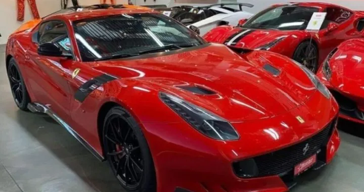 La Ferrari F12tdf di Kimi Raikkonen in vendita ad una cifra da capogiro