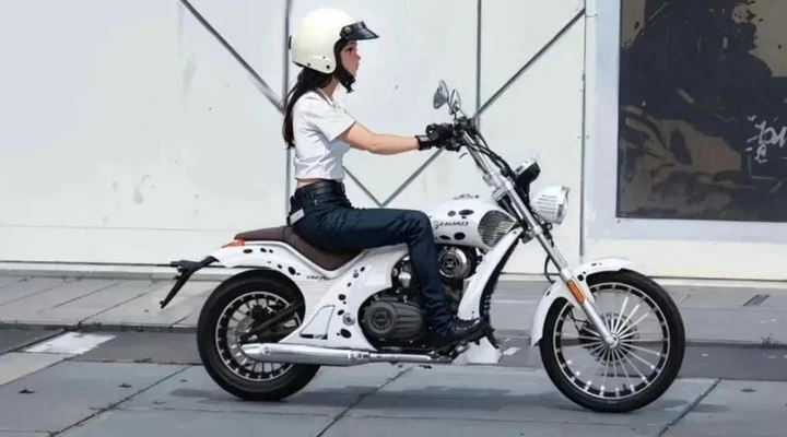 Zongshen Yomi 125: debutta una nuova cruiser compatta super economica [FOTO]